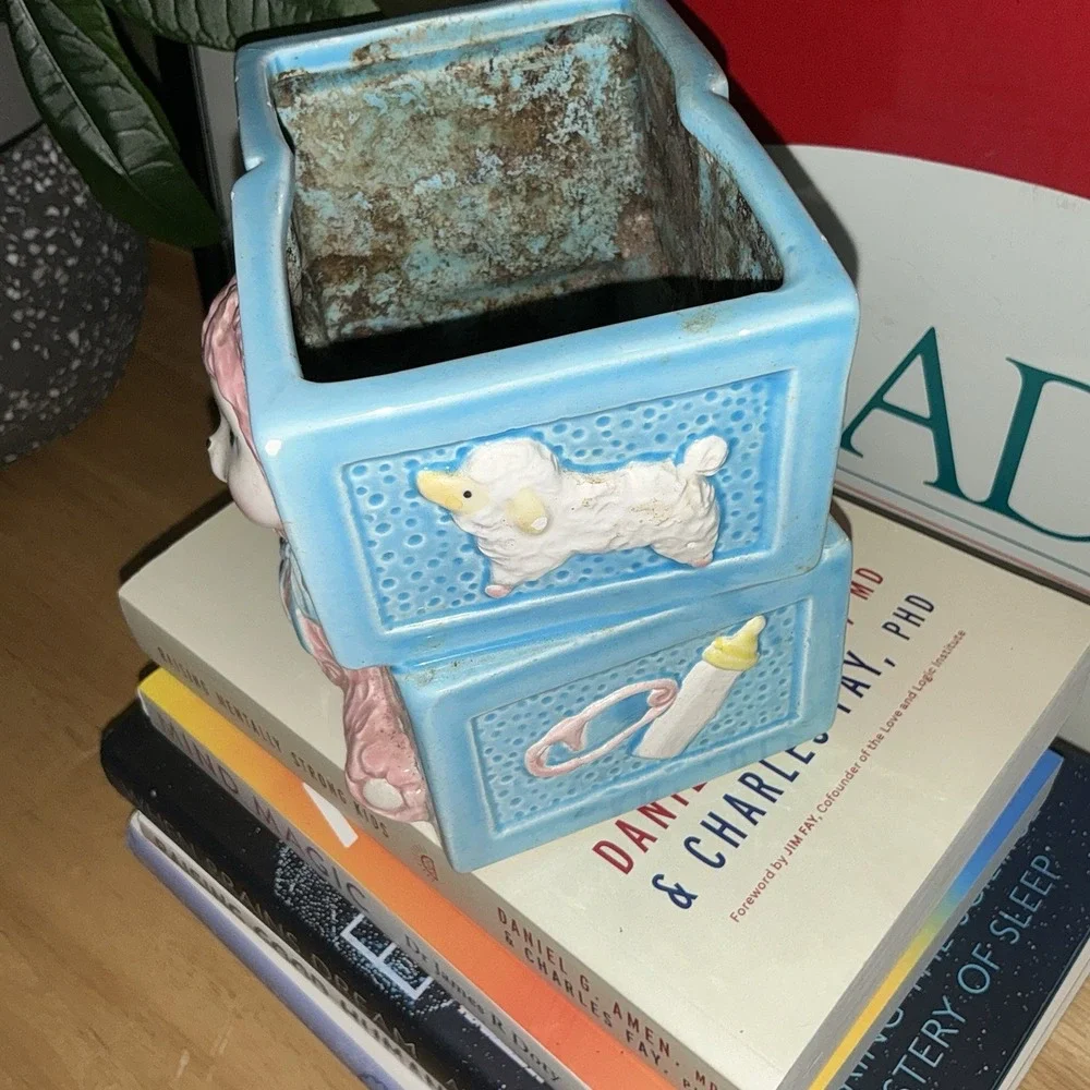 Vintage Giftwares Nancy Pew Baby Planter Nursery Decor T8257 Pink Bear Ceramic